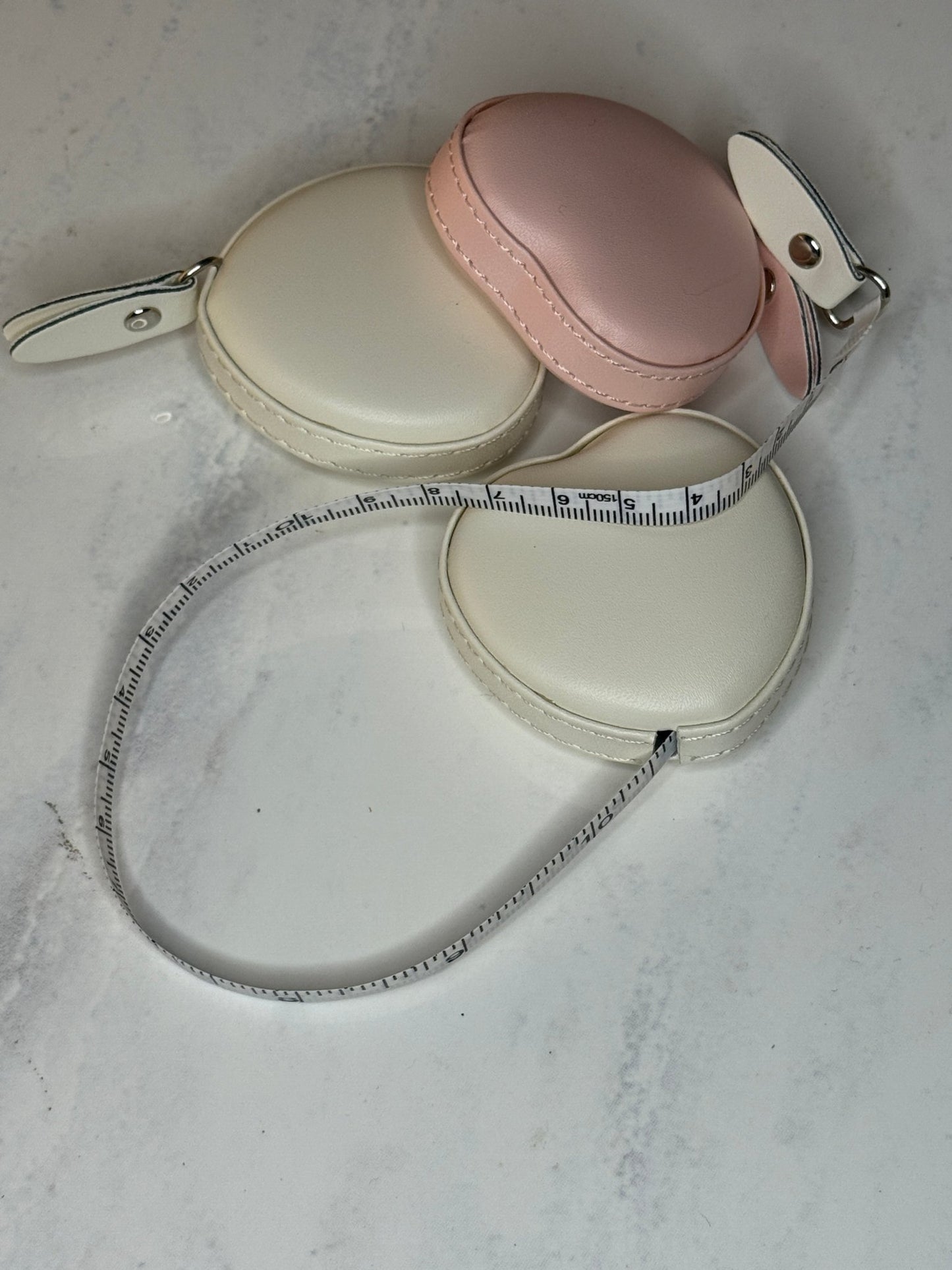 Málband - FRÁ BUMBU TIL FÆÐINGAR